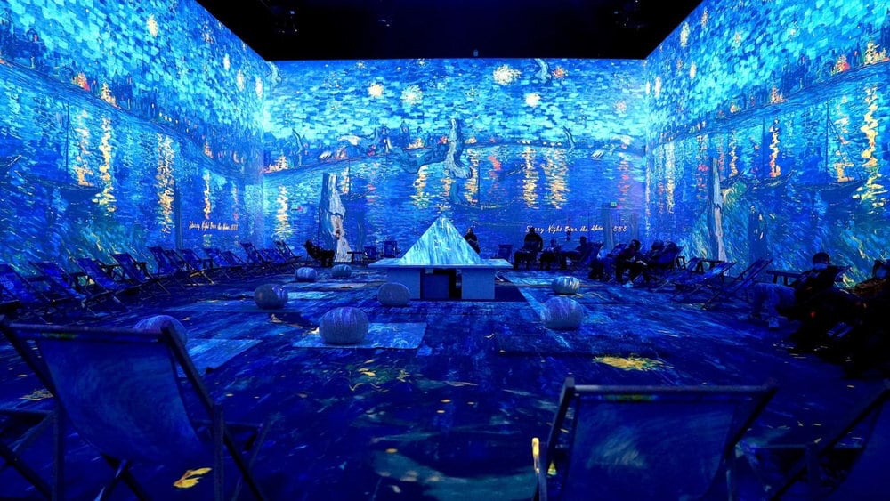 The exhibition blends art and technology, offering a fully immersive experience